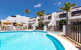 Apartamentos Las Lilas (Adults Only)